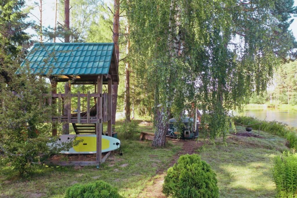 Dragon House In The Tree! Jacuzzi, Sauna ,Cinema,Heated Lici  المظهر الخارجي الصورة