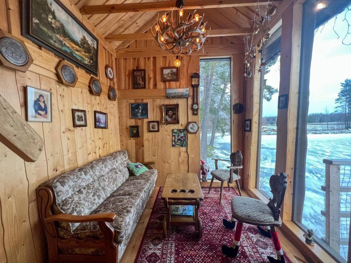 Dragon House In The Tree! Jacuzzi, Sauna ,Cinema,Heated Lici  المظهر الخارجي الصورة