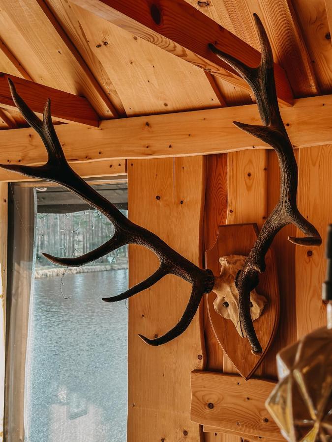 Dragon House In The Tree! Jacuzzi, Sauna ,Cinema,Heated Lici  المظهر الخارجي الصورة